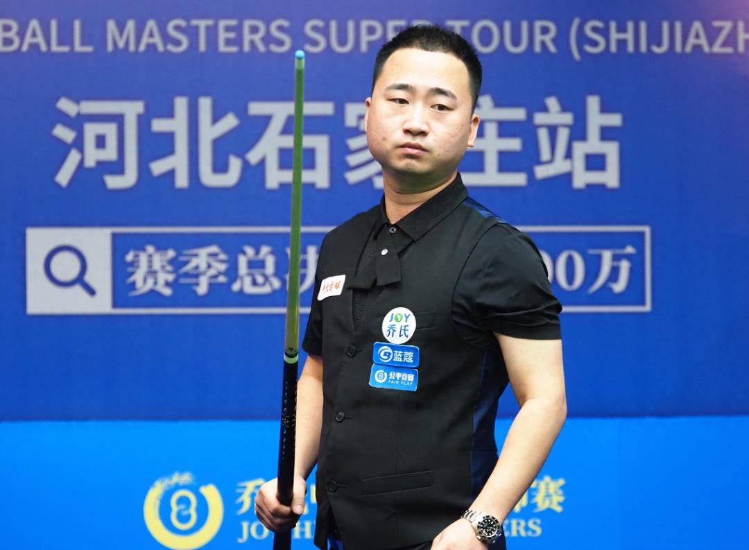 第12局,裴华夏将比分追至6:6平,郑宇伯随后又打出一波3连胜,9:6再度