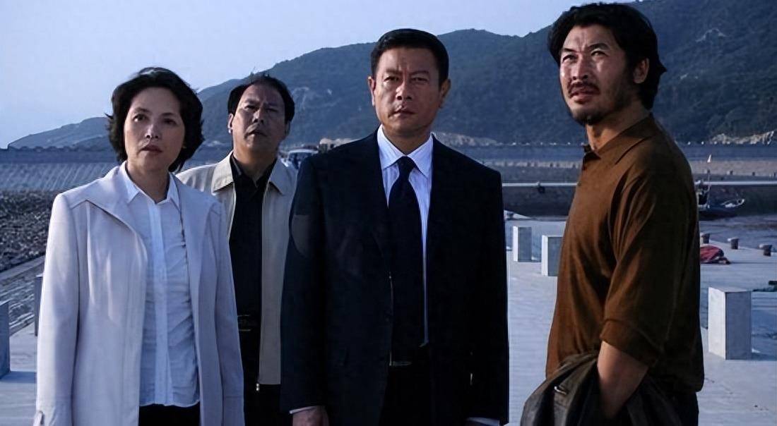 《超强台风》:一部打着灾难大片旗号的主旋律电影_观众_影片_主题