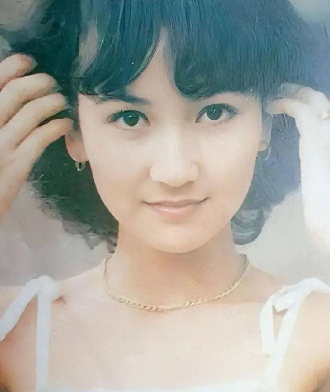 21岁嫁豪门,被关之琳加入流产,终身不孕,可她的后半生太精彩_陈美琪