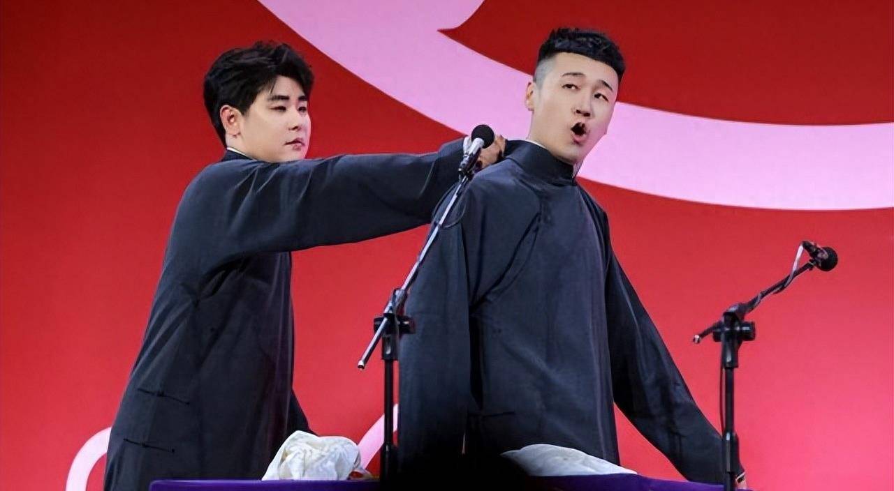 德云社杨九郎参演该剧,并晒出排练照片,九郎的胡子好漂亮_张云雷_观众