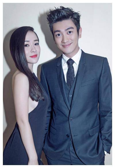 霍思燕晒照为儿子嗯哼庆生,脸部细节却引网友热议:这是变脸了?