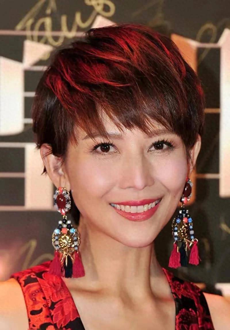 蔡少芬遭绝症冲击,看淡离婚,笑对生死,勇敢面对每一天_生活_挑战_态度