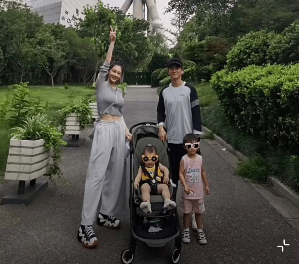 苗苗生3胎女儿实锤?