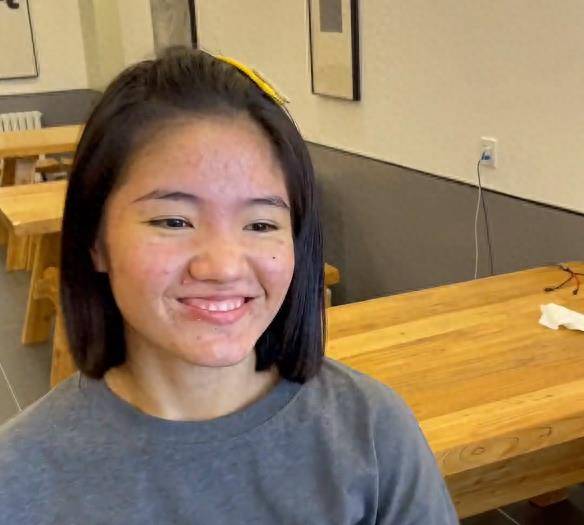 变形计:李勒优近照火了,被城市家庭宠成公主,颜值却大不如从前_生活