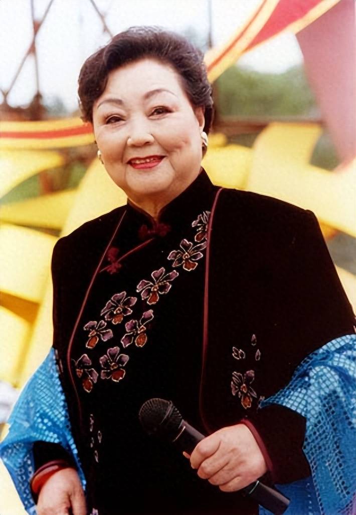 坎坷的豫剧名家马金凤:永远的"穆桂英",两场婚姻4个儿女_合利_演出