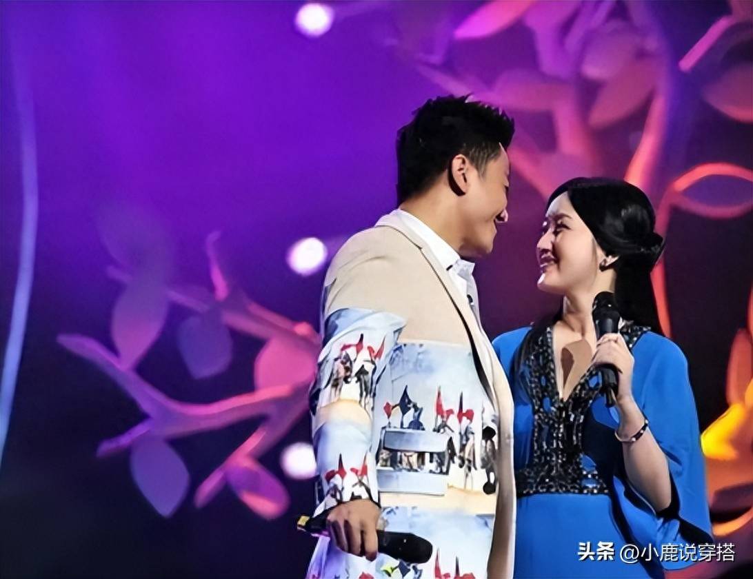 毛宁同框杨钰莹!昔日金童玉女状态大不同!_魅力_女性_白色