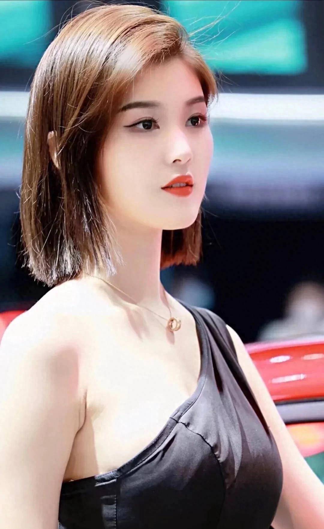 性感迷人的女模特照片,经典照片,欢迎朋友们欣赏_身高_体重_杨晨晨