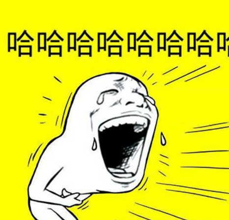 拿着针管在那里比划半天,手还一直抖个不停,这把大妈吓得很害怕的问道