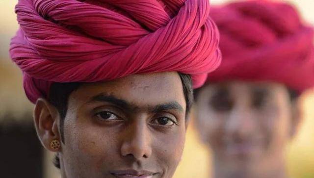 头巾既不美观也不方便,为什么印度人要用头巾把脑袋包那么严实?