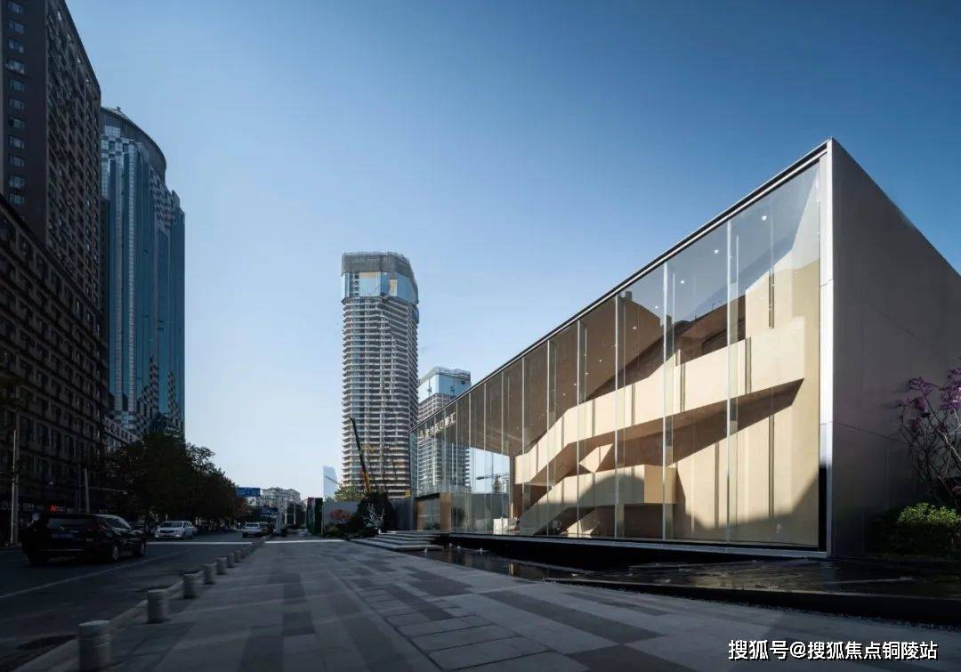 武汉金地汉口峯汇售楼处电话—金地汉口峯汇售楼处地址【售楼中心】24