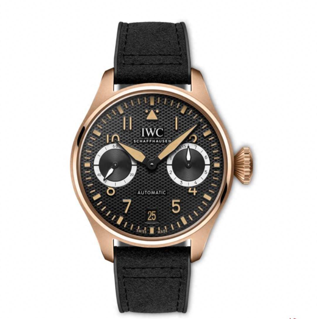 1 12,在上海高级钟表展"钟表与奇迹"上见识联名合作的强大力量_prada