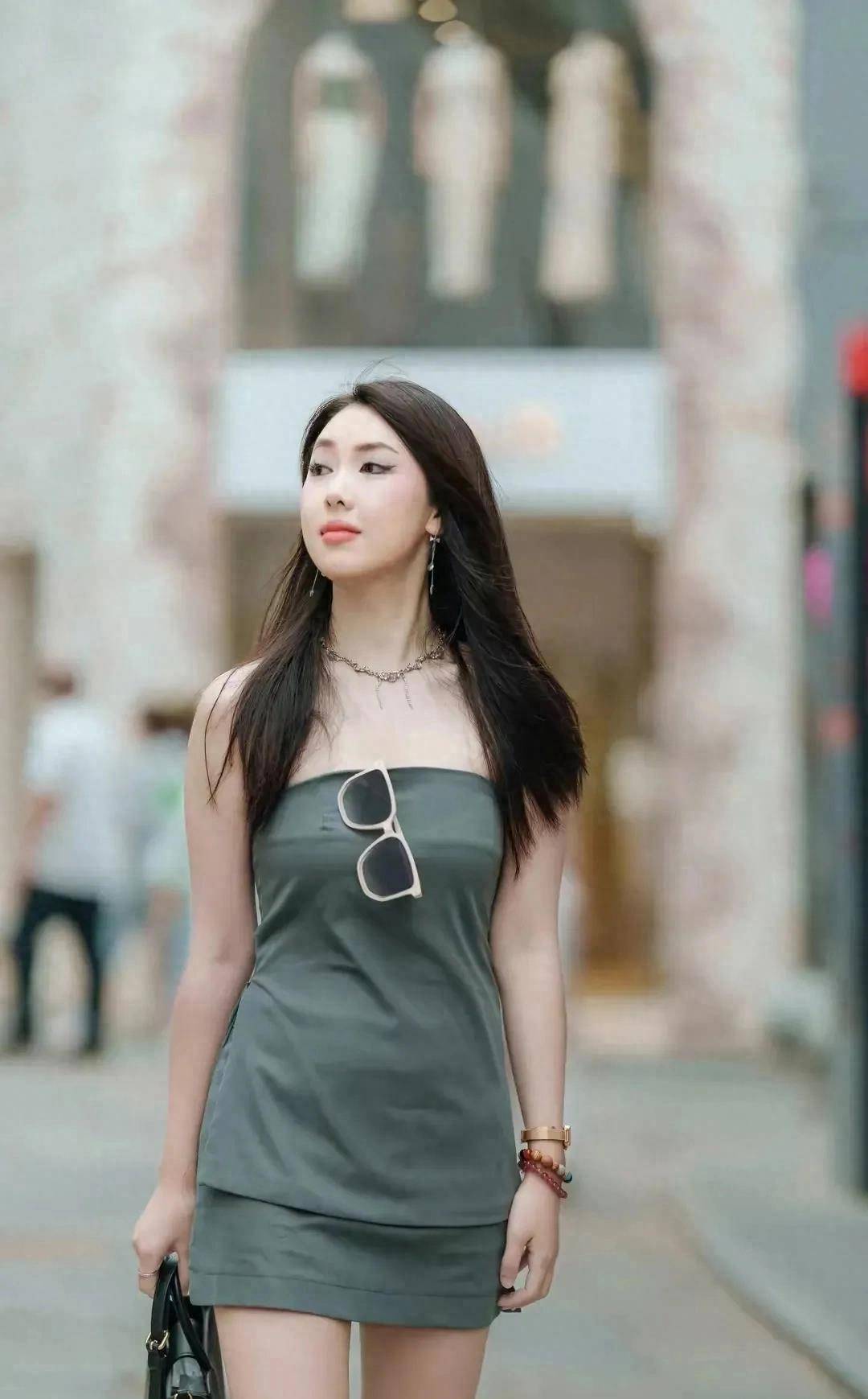 女孩子要注重自己的形象和礼仪,让自己更加自信优雅_风格_张小丽_上班