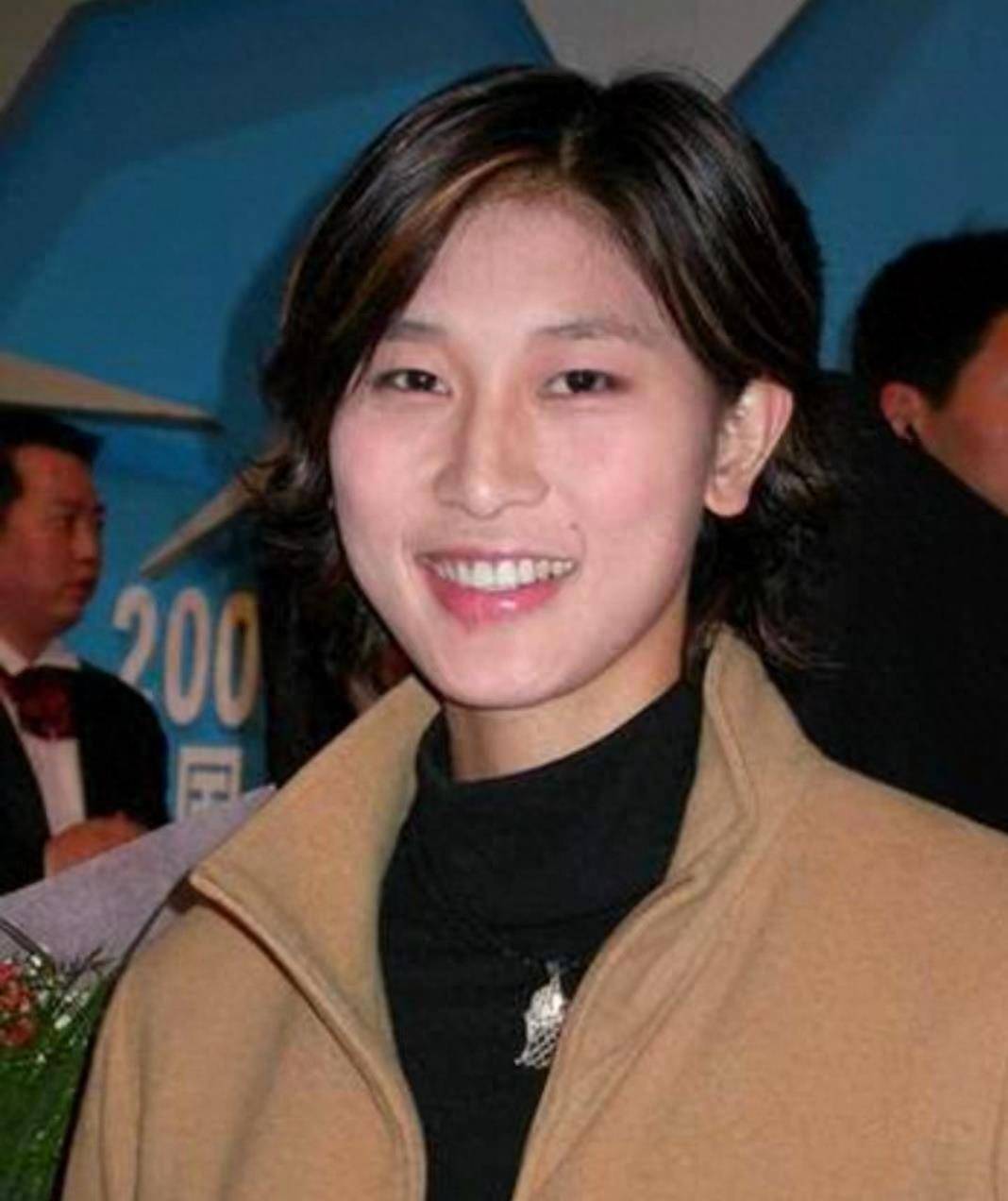 隋菲菲:到美国打球年薪3万,师级上校军衔,那么现状如何了?