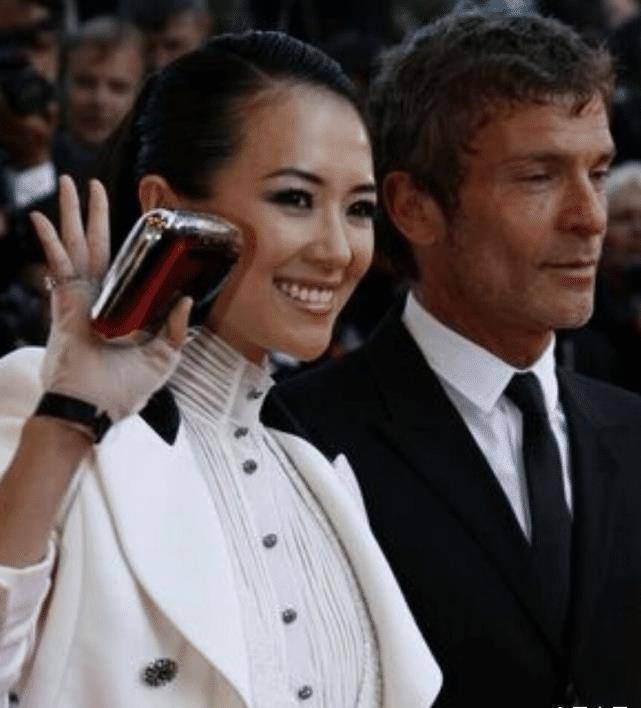 章子怡前男友近照,光头形象配大胡子,这样的他谁能认得出?