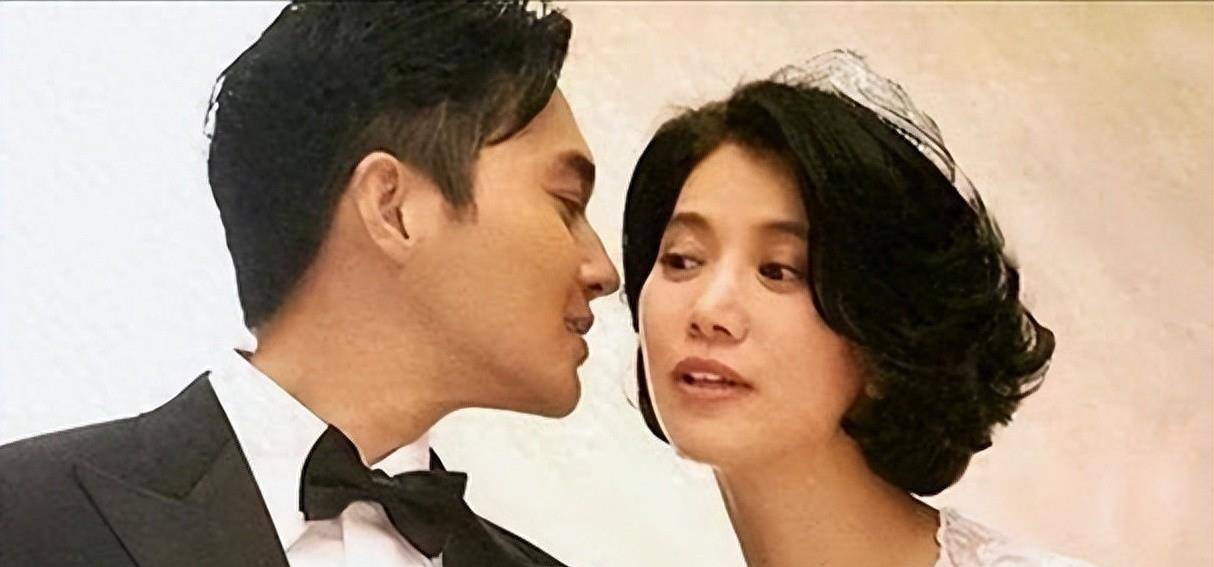 你老婆身材一级棒,我曾花了百万港币,包养了她60天_袁咏仪_罗兆辉