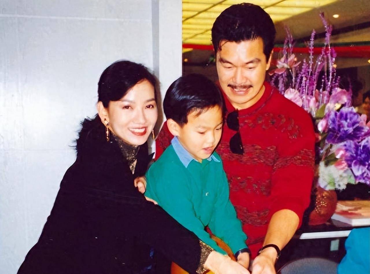 "霍元甲"黄元申:疑因赵雅芝剃度出家,今72岁就是一普通老头_武术_工作