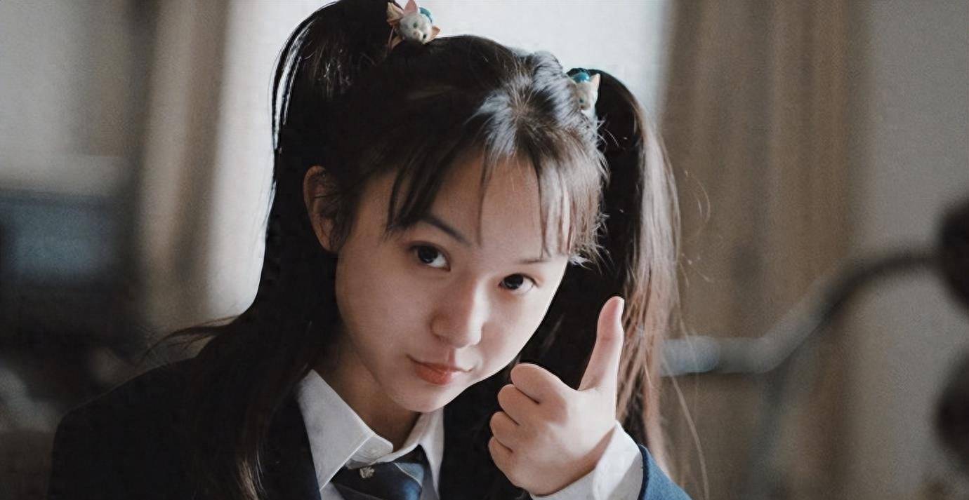 因为此时,刘楚恬已经回到了学校,开始了他的紧张学习.