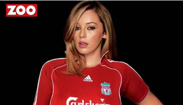 摄影师终于抓拍到世界杯最美的女球迷,美到摄影师不舍得挪开镜头_表演