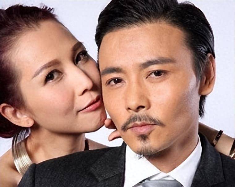 但抱歉,蔡少芬救不了"人设崩塌"的张晋_吴京_母亲_甄子丹