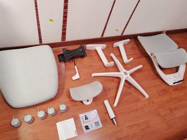 跟风入手联想小新人体工学椅,办公、小憩睡眠,都能轻松实现