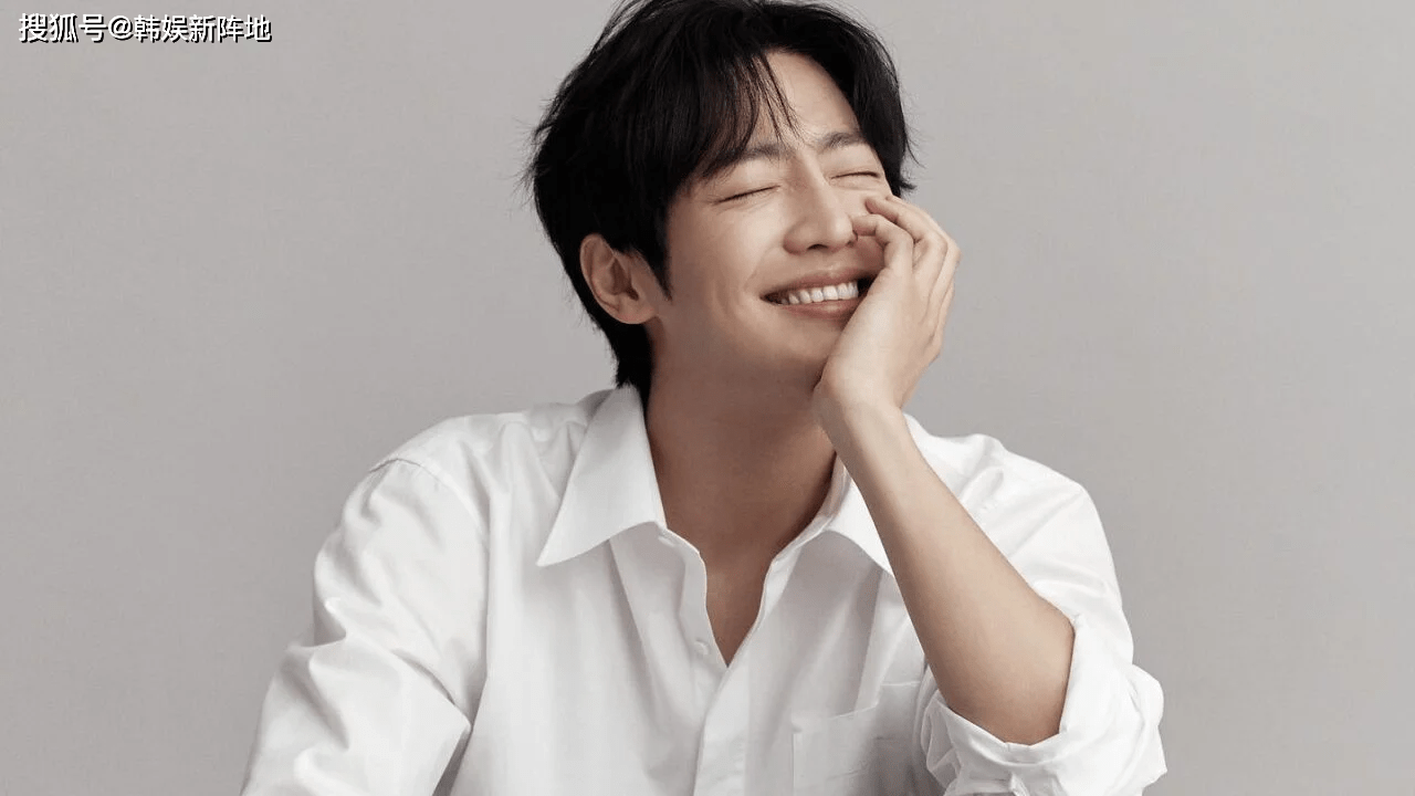 李相烨官宣婚讯,准新娘是圈外年下高颜值才女!_观众_祝福_消息