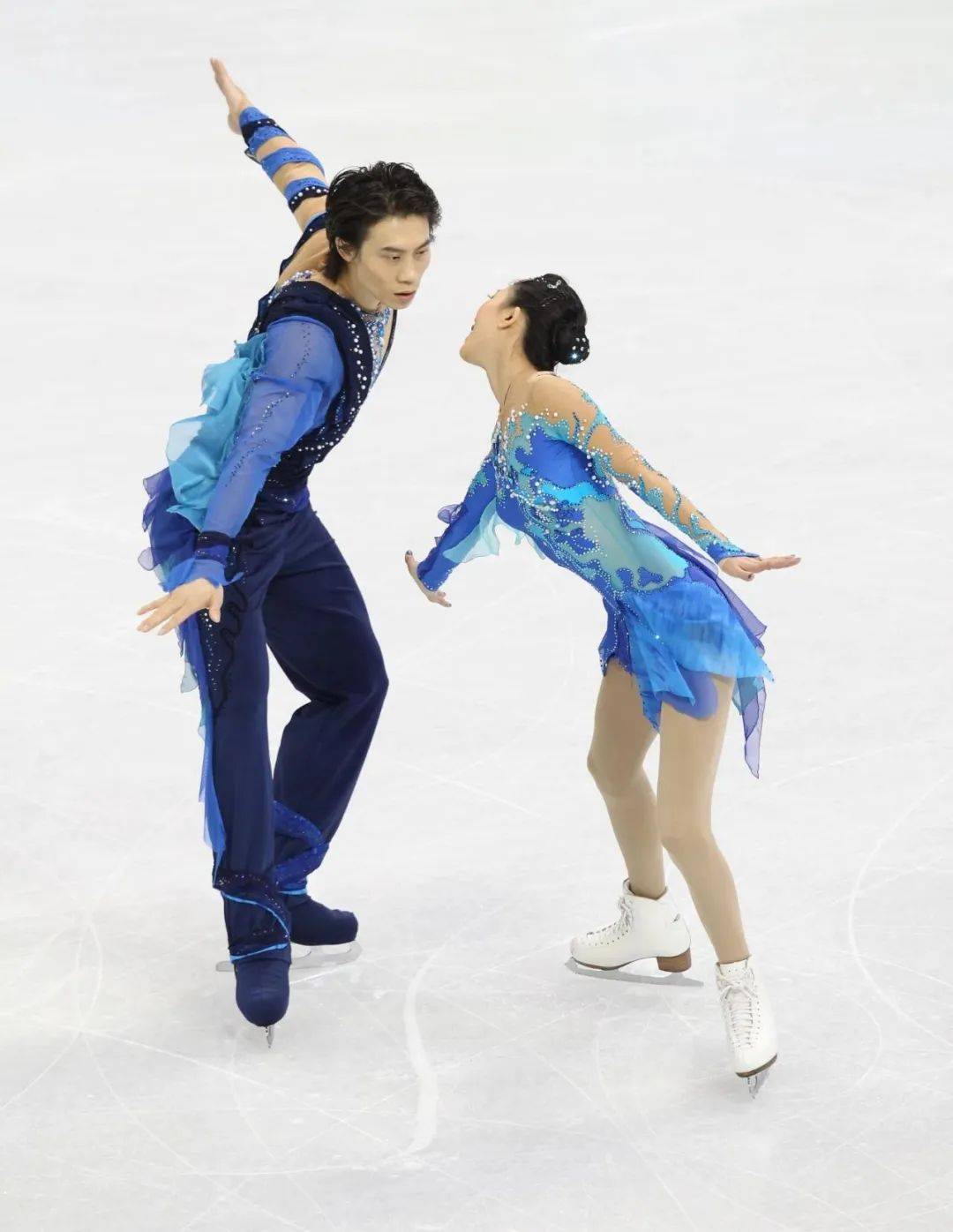 吉美陈立波——庞清佟健 从追梦到筑梦_姚滨_双人滑_退役