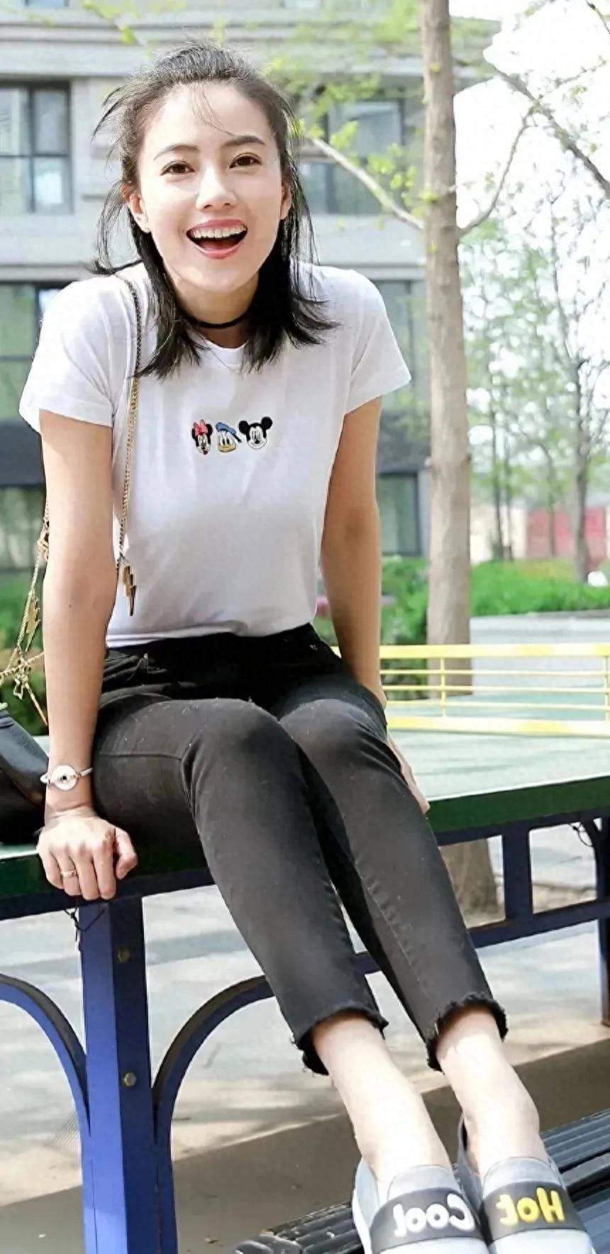 高圆圆身穿运动紧身裤,身材紧致,元气活力,火辣身材!_图片_网络_来源