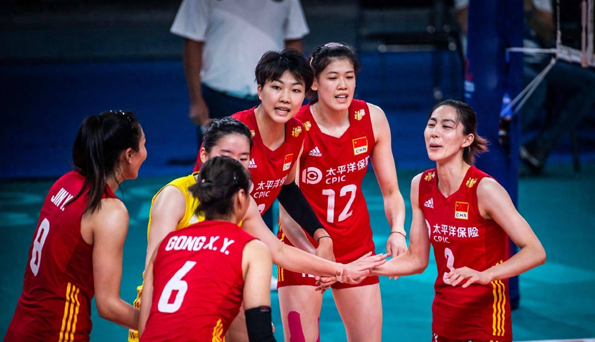 奥运,蔡斌被喊"下课",网友称召回朱婷郎平_多米尼加队_中国女排_球迷