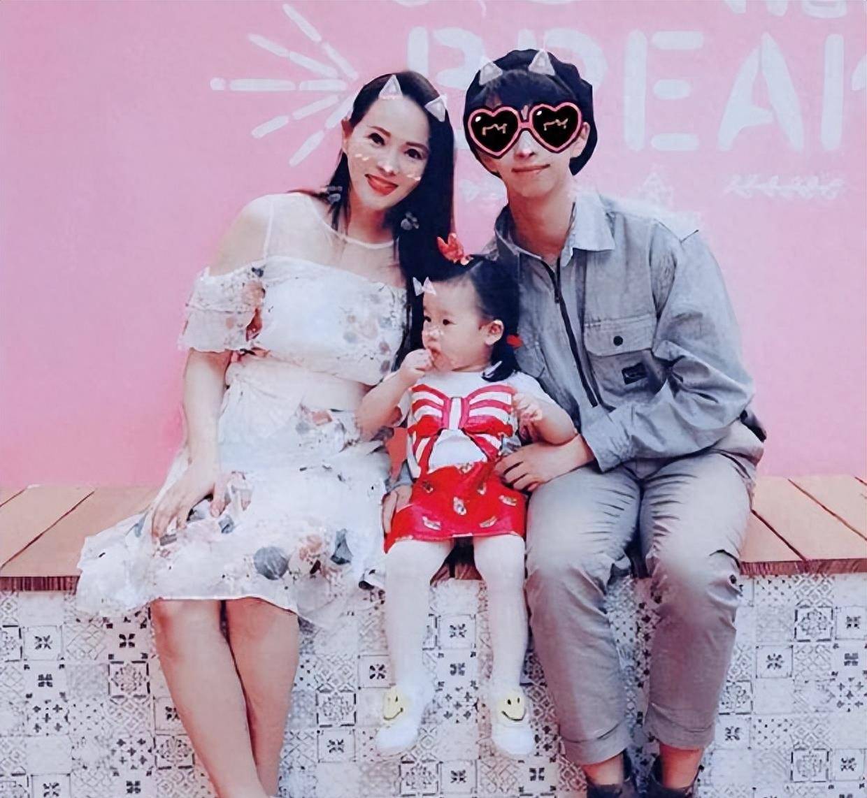 庾澄庆儿子正式"出柜",晒女装不忍直视,直言当同性恋非常骄傲_哈利