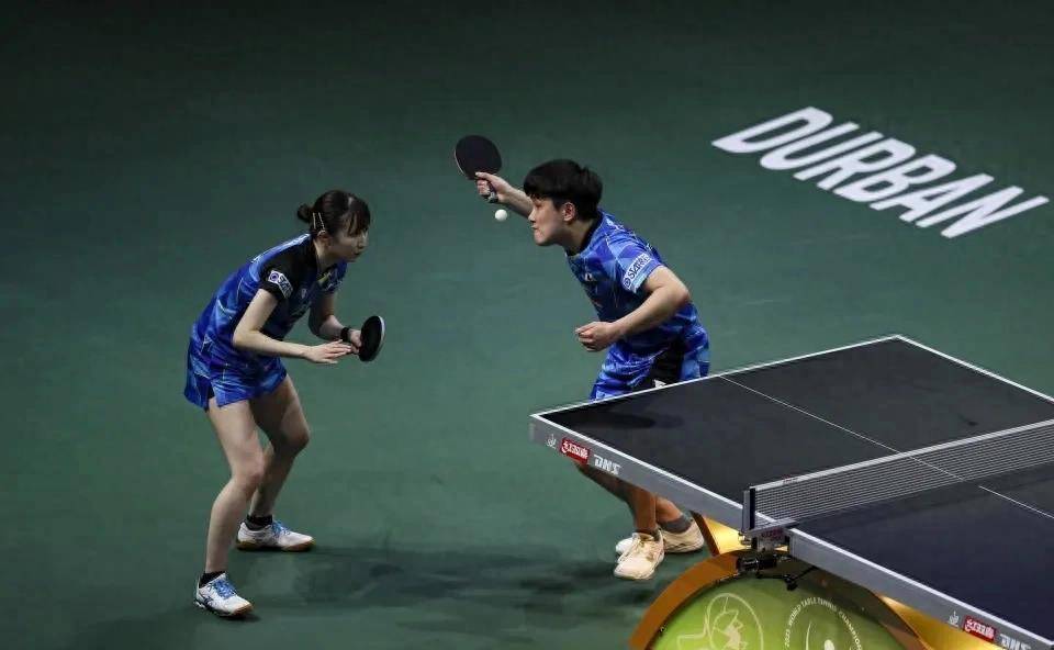 乒乓球混双四强出炉,莎头远迪大获全胜,半决赛双双抗韩_组合_日本