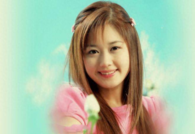 她自曝被规则上百次,上厕所都不放过,却祸从口出被封_张娜拉_中国人