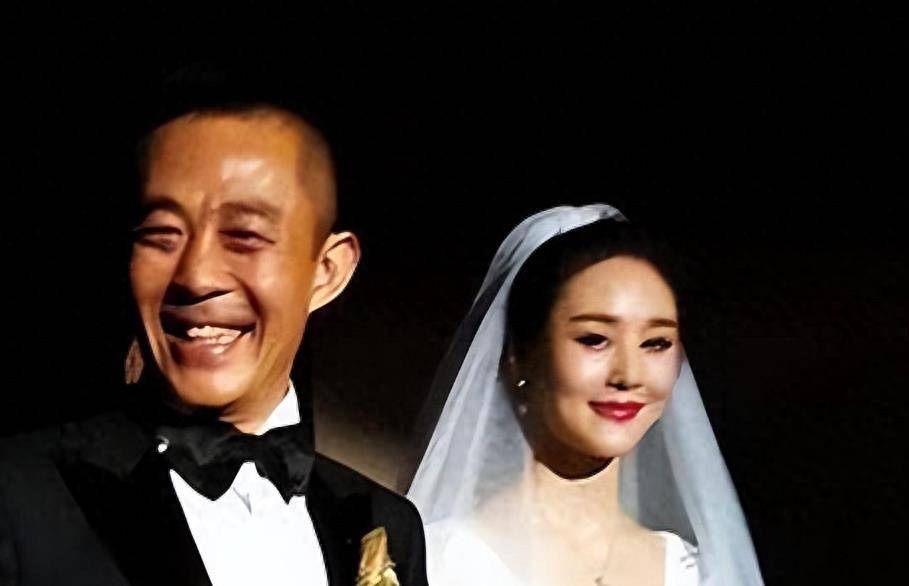 这6对明星夫妻的幸福感真强_张艺谋_陈婷_王奎荣