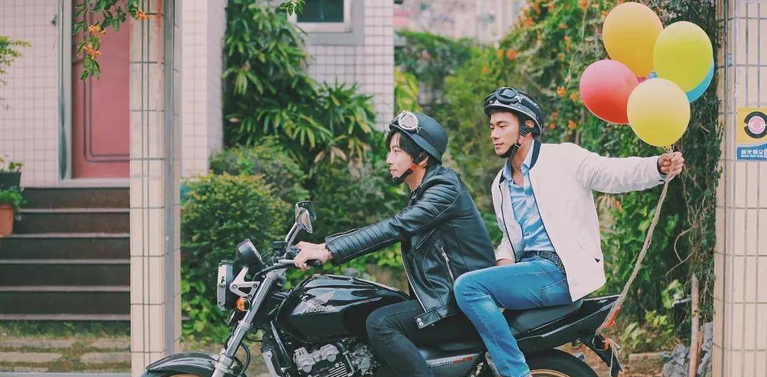 可能因为陈昊森和曾敬骅真的有全情投入,演出了轻言生死的为爱痴狂,那