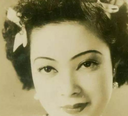 上海美女之首,因风韵犹存62岁被26岁男子侵犯,后被其灭口_蒋梅英_女人