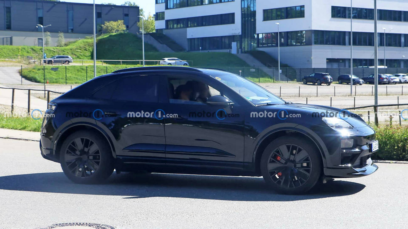 输出600马力,保时捷macan电动版谍照曝光_搜狐汽车_搜狐网