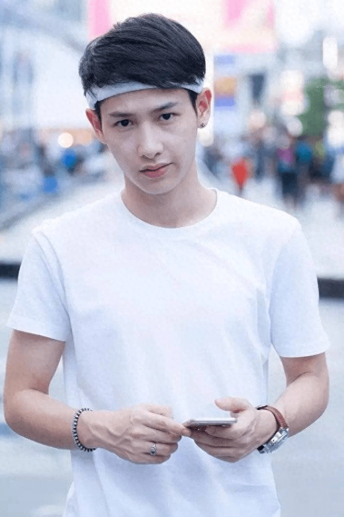 盘点他泰男星的发带造型,你最中意哪个?