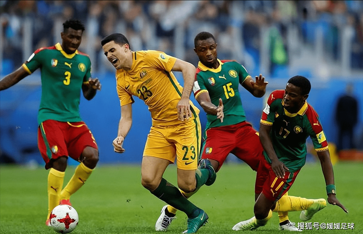 今日足球:墨西哥vs加纳 林肯城vs伯顿_赛事_球员_成绩