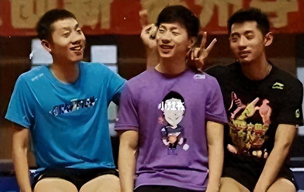 "国乒三剑客":从携手领奖到形同陌路,马龙许昕堪称人间清醒