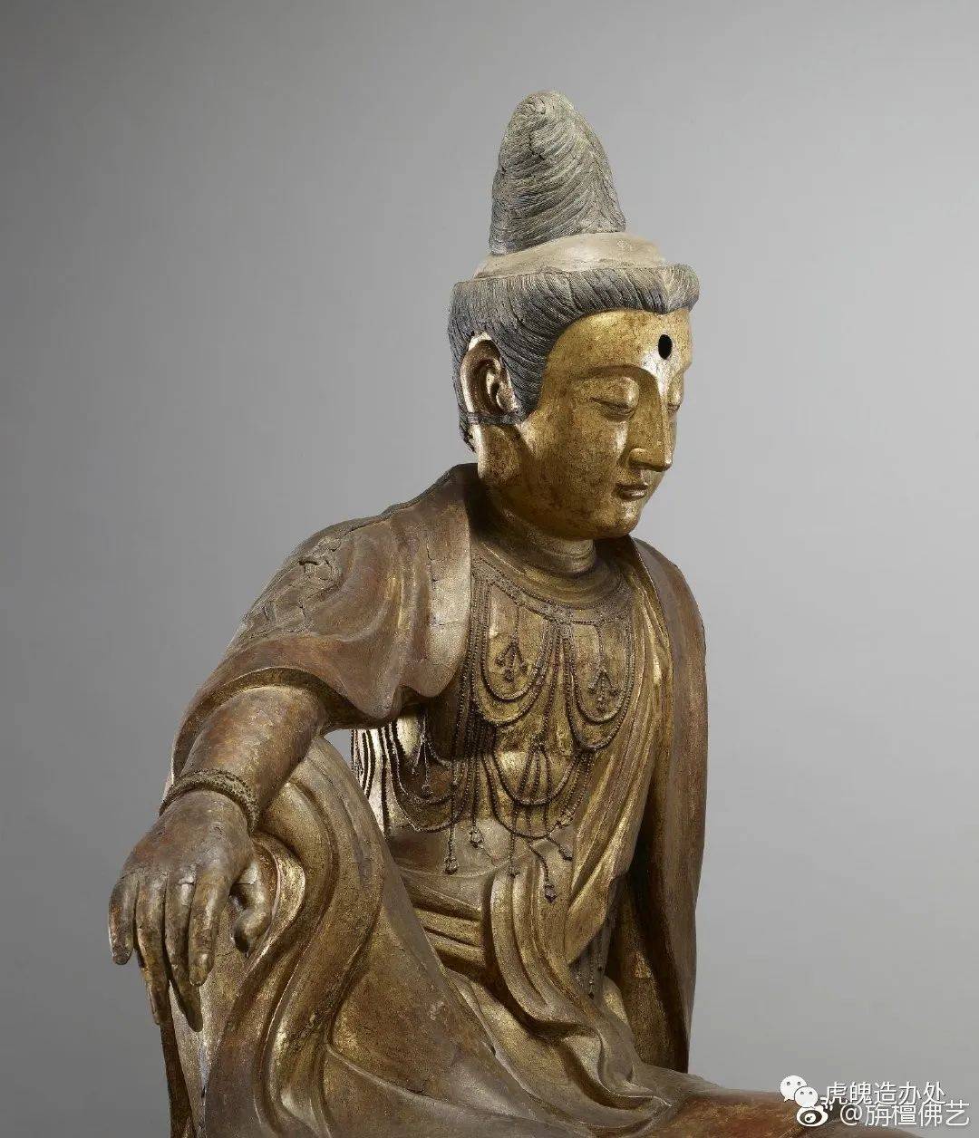 虎魄造办处：《从近百件精美文物，来看“水月观音”像坐姿的变化》_搜狐网