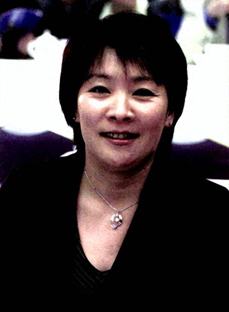 马燕红:中国首位体操奥运冠军,退役后赴美国,执教时遭白人刁难