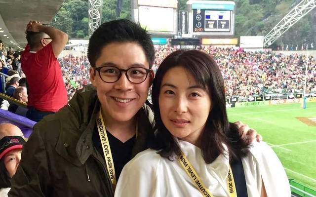 郭晶晶算不算大美人,看了她和徐子淇的近照对比就知道了