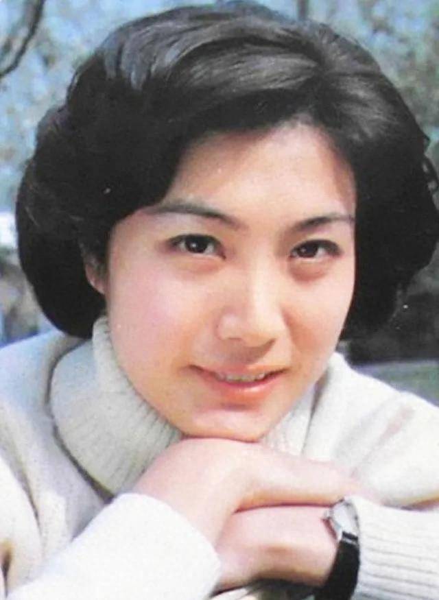 演员陈烨:不顾家人反对嫁国外丈夫,如今咋样了?