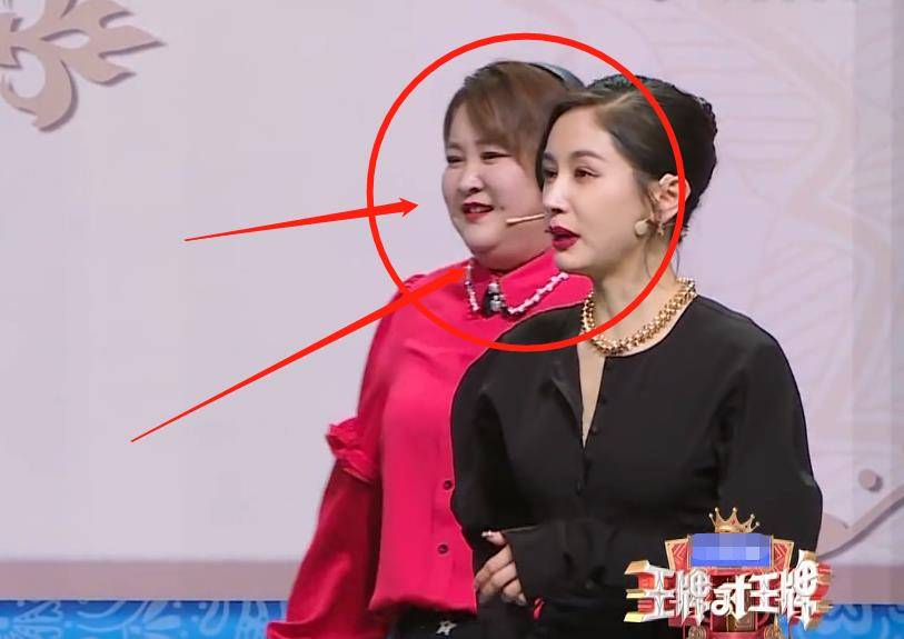 沈腾追baby不慎摔倒,华晨宇第一个跑去扶,我却在关注贾玲的反应_节目