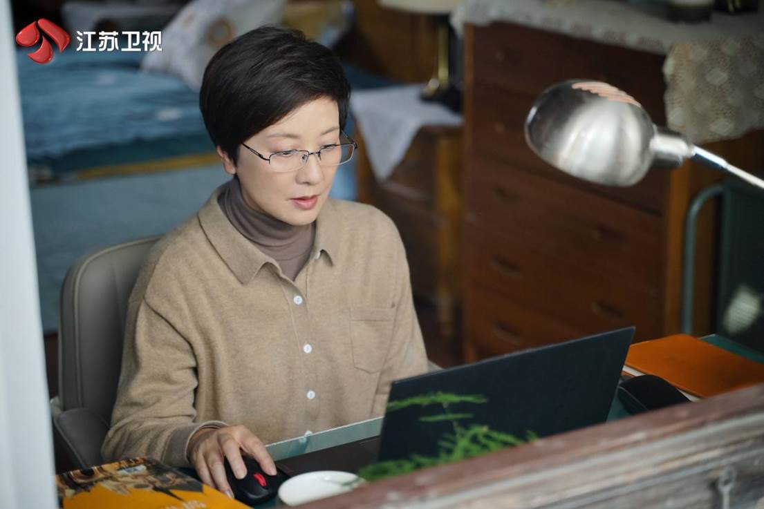 邓婕:重回荧屏,也是种"归零重启"_吴敬芳_工作_生活