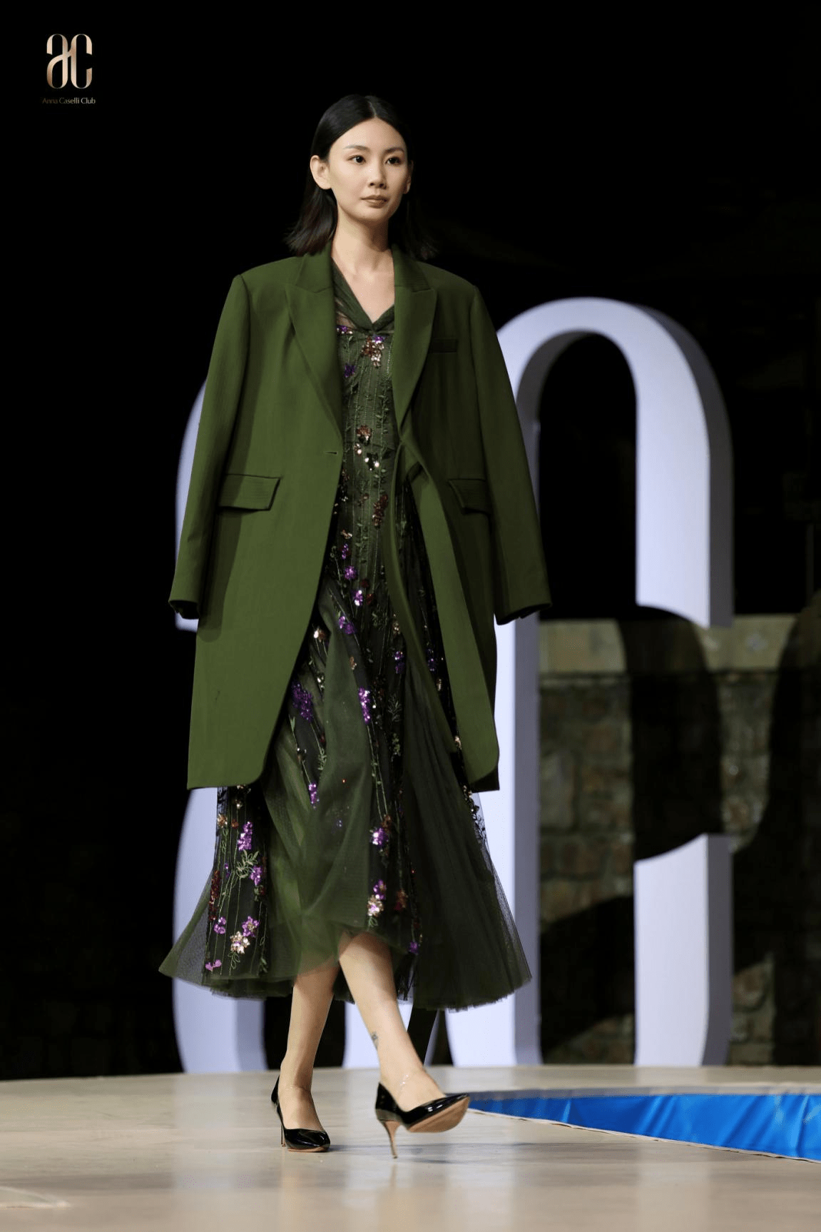 anna caselli club「flow」时尚大秀_品牌_女性_定制