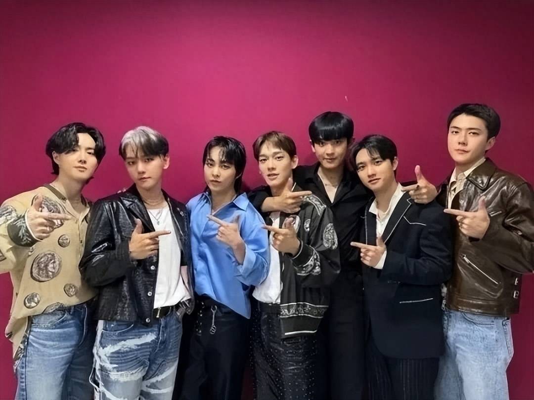 金钟大"当爸"三年后,举行正式婚礼,自己唱祝歌,exo全员到场_歌曲_网友