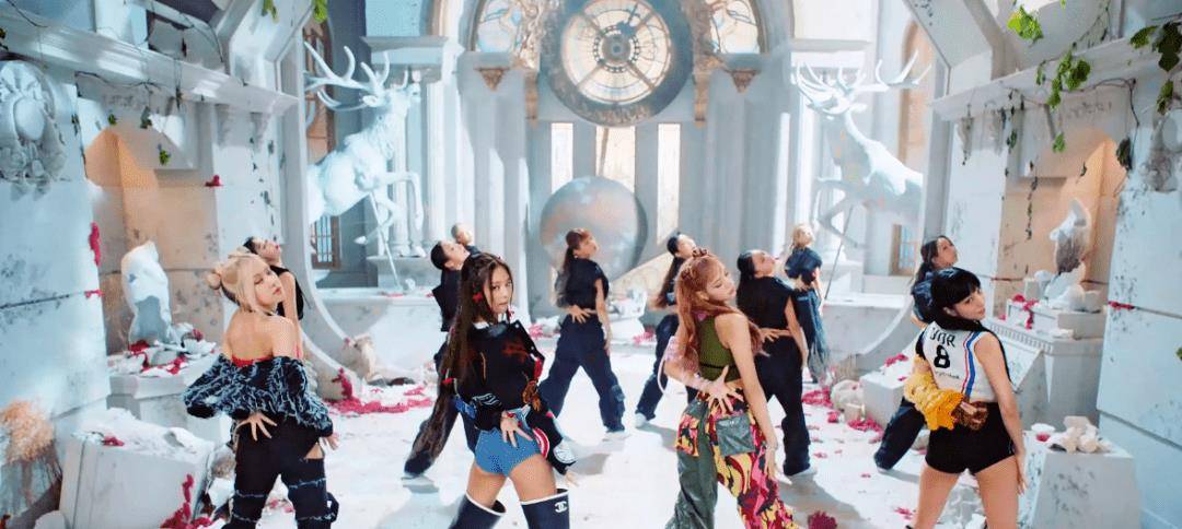 热点jennie拍lisa舞蹈电影,外国女团返工危机_偶像_欧美_团体