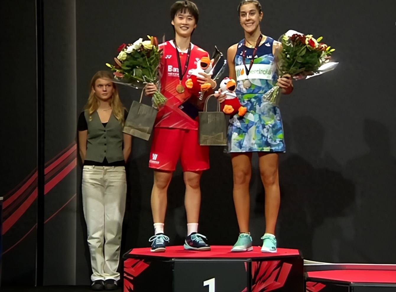 林丹和马林到底有什么共同点?_比赛_争议_羽毛球