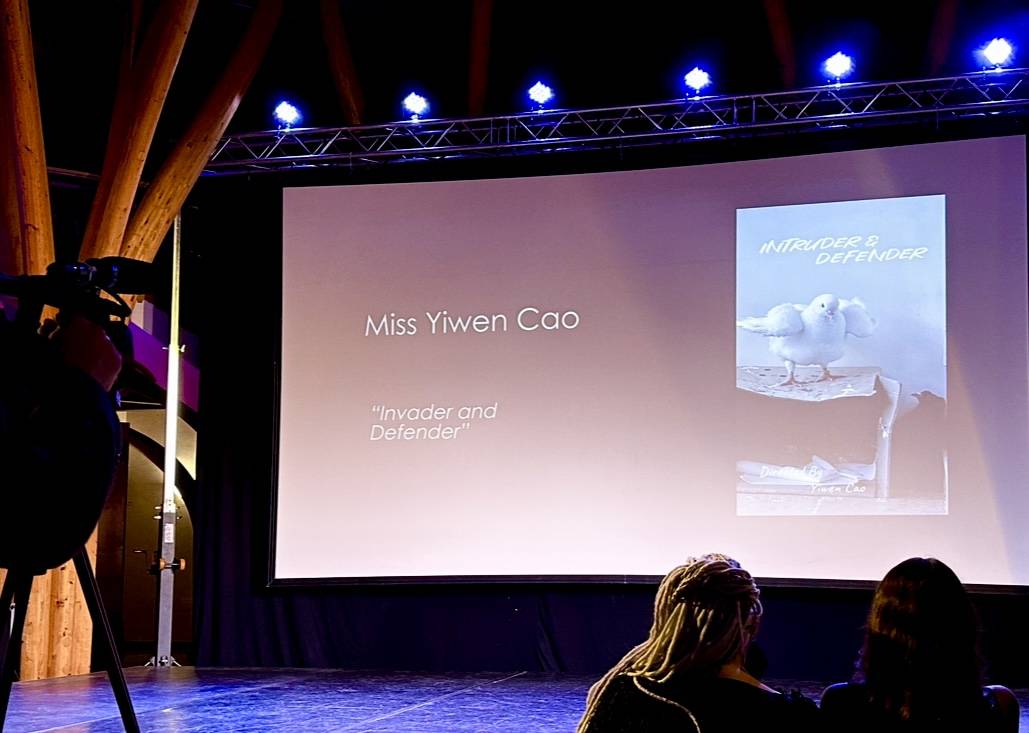 短片《invader and defender》(中文译名:《入侵者和守护者》)获得了"