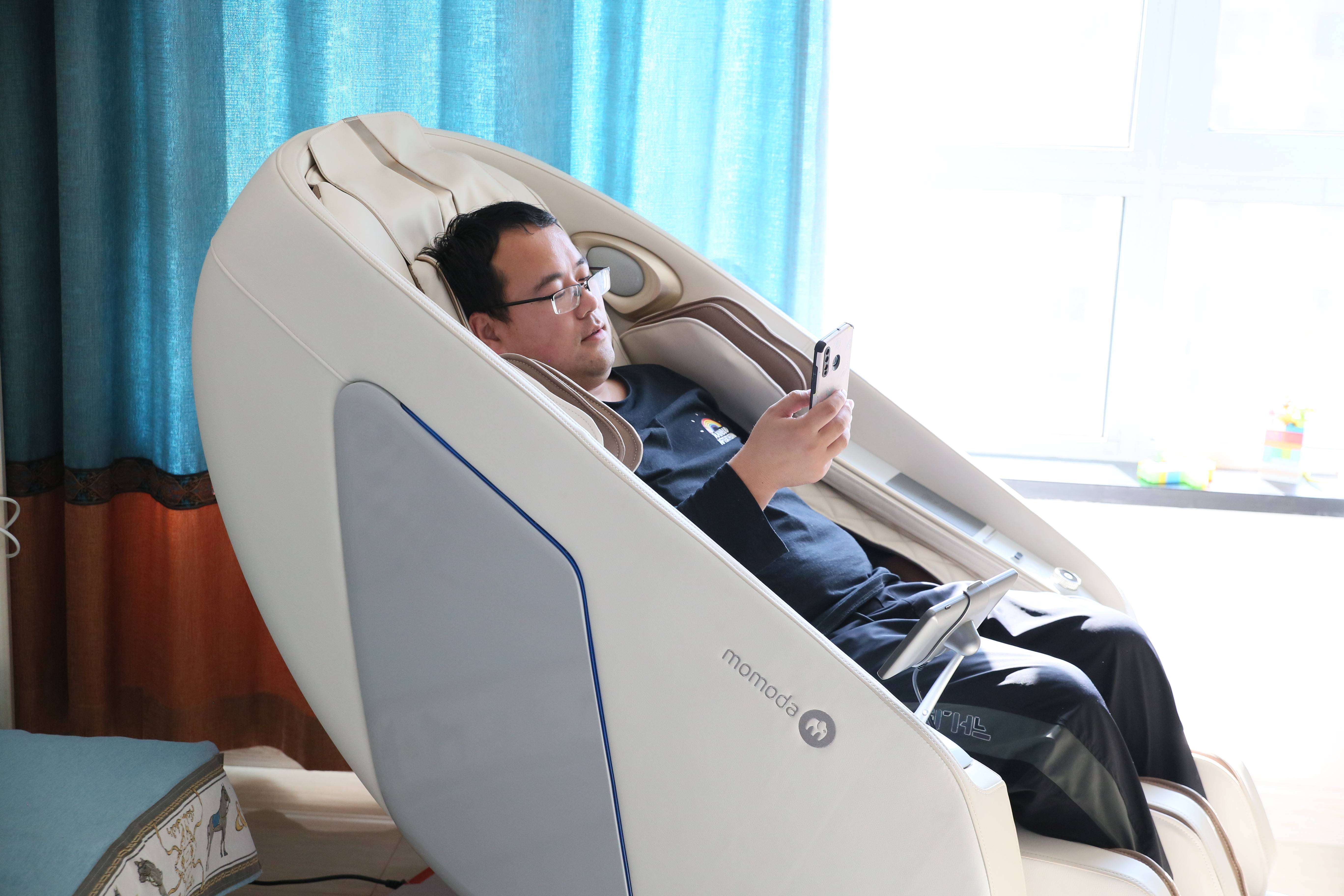 万元品质,千元价格,详细对比十几款按摩椅,最终我选了摩摩哒m810